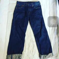 リーバイス デニムパンツのサムネイル