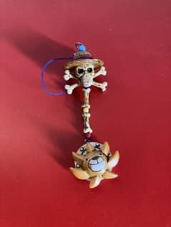 ONE PIECE 이치 반 쿠지 스트랩 2 종 (루피와 핸콕)