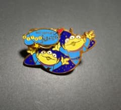 バズ・ライトイヤー アストロブラスターピンバッジ リトルグリーンメン