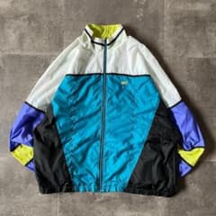 有名人着用モデル  ナイロンジャケット 切替 刺繍ロゴ XL相当 90s NIKE ナイロンジャケット 刺繍ロゴ 白 XL A741 切替 - メルカリ