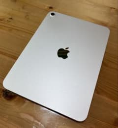 Apple iPad A16（第11世代） 256GB シルバー 本体 箱付きのサムネイル