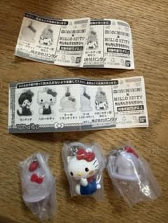 モンチッチ×ハローキティ めじるしアクセサリー 3種セットのサムネイル