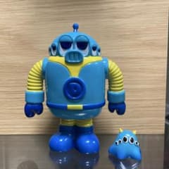 Mogworks ディクター 2号 旧成形色 ソフビ - メルカリ