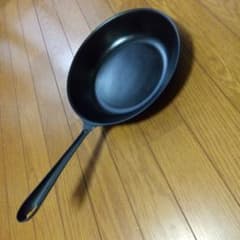 魔法のフライパン26cm (錦見鋳造)のサムネイル