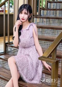 新品未使用♡Mサイズ♡フリンジニットフレアワンピースのサムネイル