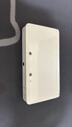 『ジャンク品』Nintendo 3DS ホワイト 本体のサムネイル
