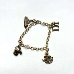 【ディズニークルーズ】ゴールドチャーム　ブレスレットのサムネイル
