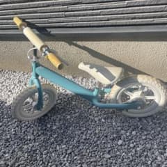 【送料込み】ブレーキ付 キックバイク ピエグリーチェ ストライダーのサムネイル
