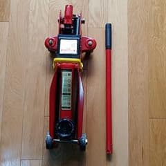 油圧式フロアジャッキ2トンのサムネイル