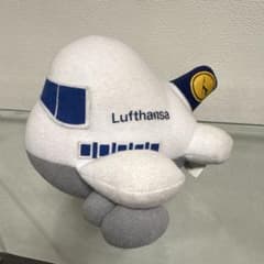 Lufthansa ルフトハンザ 飛行機型ぬいぐるみ - メルカリ