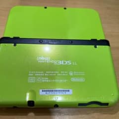 さわっちん様専用 new Nintendo 3DS LL   充電器付きのサムネイル