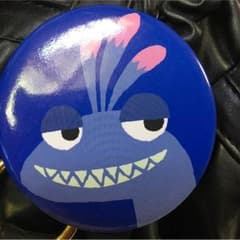 ディズニー ランドール モンスターズインク 缶バッチのサムネイル