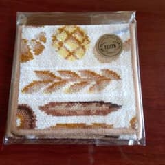 FEILER フェイラー 　ハンカチポーチ ラブラリーベーカリーのサムネイル