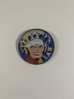 ONE PIECE ワンピース 刺繍缶バッジ vol.1 トラファルガー・ロー