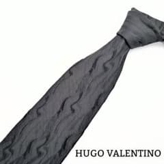 HUGO VALENTINO ネクタイ ブラック ウェーブ柄のサムネイル