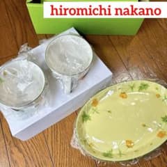 ヒロミチナカノ マグカップ ペアセット 皿トレー付き 花柄 - メルカリ
