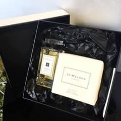 値下げ中！【未使用】JO MALONEジョーマローン バスオイル&ソープ セットのサムネイル