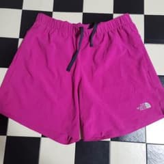 THE NORTH FACE ショートパンツのサムネイル
