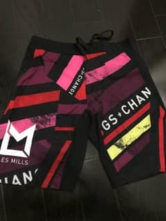 レスミルズ ショーツのサムネイル