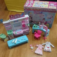 ドキドキちょうしんき！リカちゃん病院 & おいしゃさんセットのサムネイル