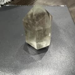透明クォーツクリスタル置物のサムネイル