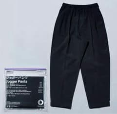 ファミマ　コンビニ　ジョガーパンツ　大人気　黒　M 男女兼用