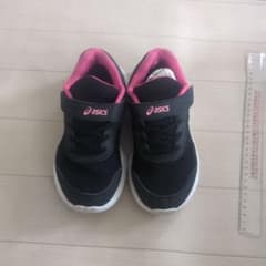 asics LAZERBEAM スニーカー 黒/ピンクのサムネイル