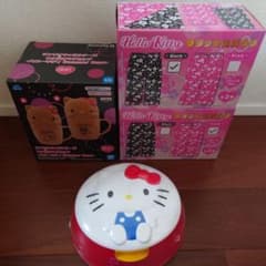 ハローキティ フタ付きマグカップ リラックスパンツ ウェットティッシュケース