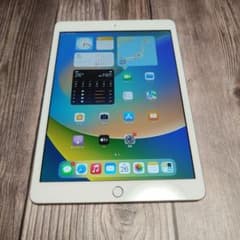 iPad 第7世代 128GB バッテリー最大容量94% 美品 - メルカリ