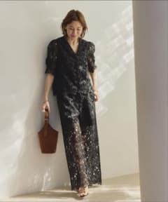 26年新作完売品【新品】Cutwork Lace ブラウス 26年新作完売品【新品】Cutwork Lace ブラウス - メルカリ