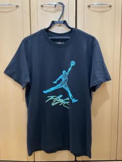 NIKE    Tシャツ　ブラック　ジョーダンのサムネイル