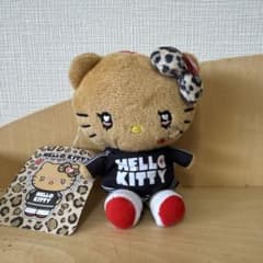 ハローキティ ヒョウ柄 ぬいぐるみ マスコットのサムネイル