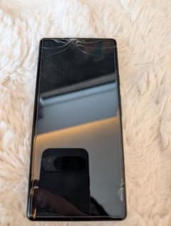 Google Pixel 6a ホワイト 画面ひびあり - メルカリ