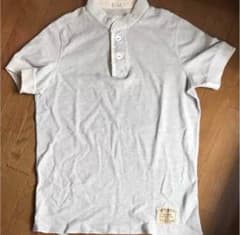 アバクロンビー&フィッチ Tシャツのサムネイル