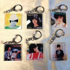 中森明菜写真展 ジャケットアクリルキーホルダー6種類 - メルカリ