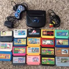 ファミコン本体とソフトセットのサムネイル