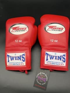 新品 旧ロゴTWINS ボクシンググローブ 12oz 紐タイプ 本革製 赤 - メルカリ