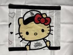 ソフトバンクホークス ハローキティ コラボタオルのサムネイル