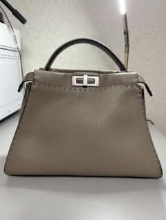 メ*ー様 る*る様 【FENDI】ピーカブー限定のパイソン メ*ー様 る*る様 【FENDI】ピーカブー限定のパイソン - メルカリ