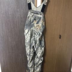 LIBERTY リバティ　サロペット　オーバーオール　リアルツリーのサムネイル