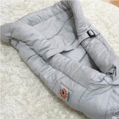 専用です エルゴベビー  インファントインサート グレーのサムネイル