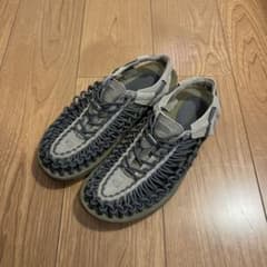 りえ様 専用KEEN UNEEK サンダル オリーブ 27cm - メルカリ