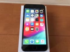 iPhone 6 Space Gray 16 GB auのサムネイル