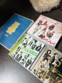 「AAA」アルバム4冊まとめ売り！カード、ブックレット付き！のサムネイル