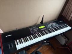 YAMAHA S90ES シンセサイザー 、キーボード、88鍵 - メルカリ