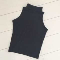 Haru様専用  GRL タートルネック タンクトップ 黒のサムネイル