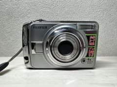 付属品付【完動品】FUJIFILM FinePix A900 シルバー デジカメ 美品【完動品】FUJIFILM FinePix A900 シルバー デジカメ - メルカリ