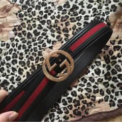 GUCCIベルトのサムネイル