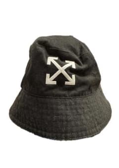 off-white　バケットハット 黒 矢印ロゴのサムネイル