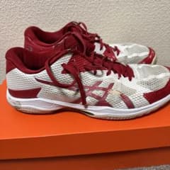 ASICS バレーボールシューズ 27.5㎝　ホワイト/レッドのサムネイル